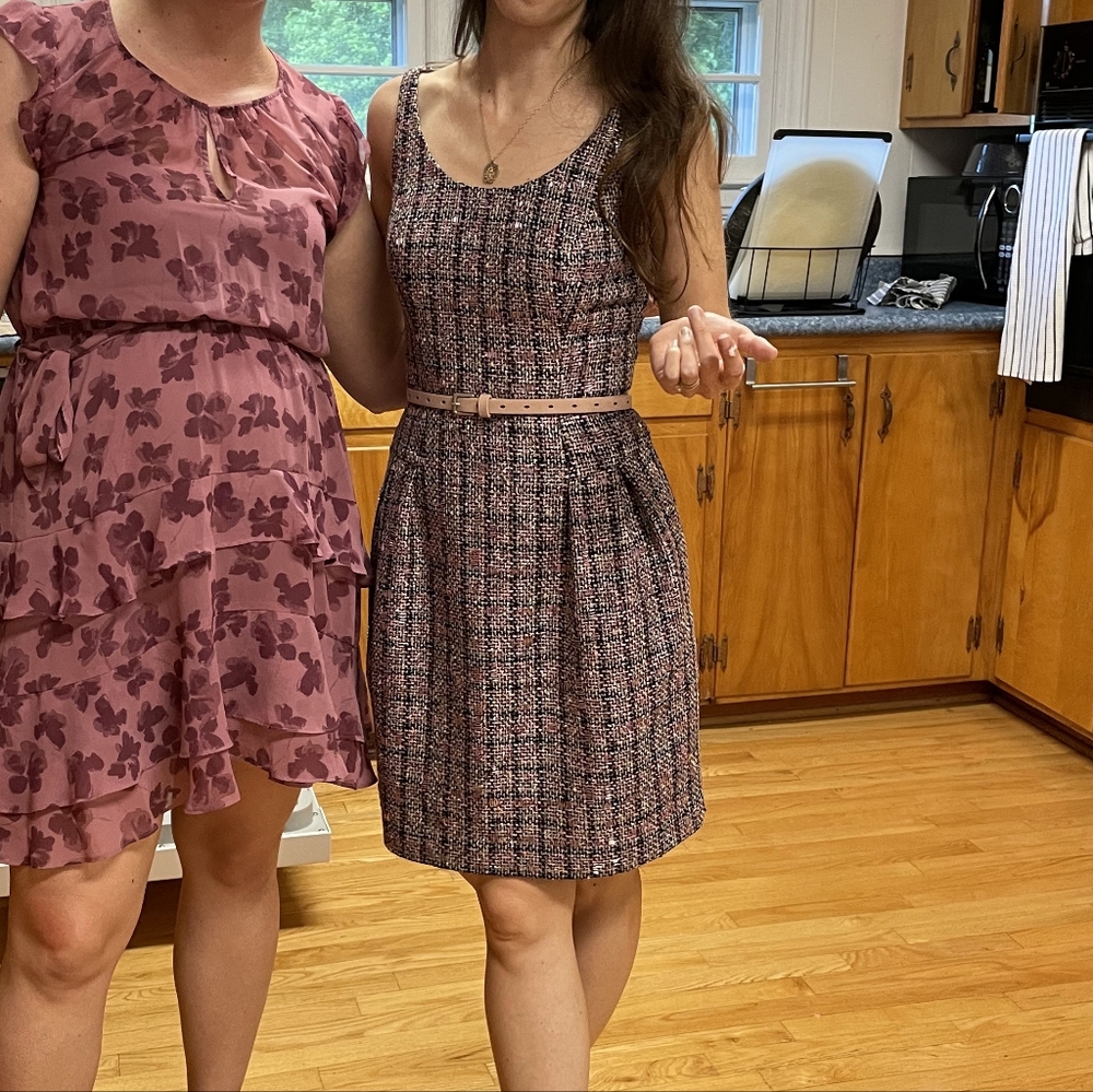 Carmen Marc Valvo pink metallic tweed beaded sleeveless cocktail dress